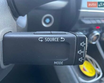 Белый Рено Зое, объемом двигателя 0 л и пробегом 217 тыс. км за 11990 $, фото 20 на Automoto.ua