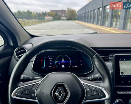 Белый Рено Зое, объемом двигателя 0 л и пробегом 70 тыс. км за 12999 $, фото 36 на Automoto.ua