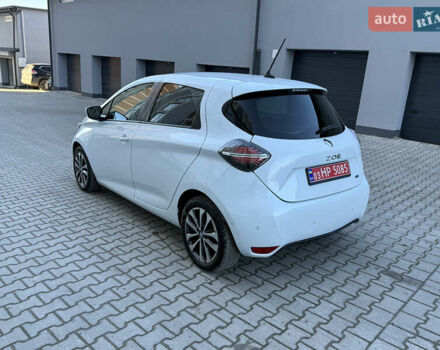 Білий Рено Зое, об'ємом двигуна 0 л та пробігом 23 тис. км за 13150 $, фото 8 на Automoto.ua