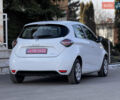 Белый Рено Зое, объемом двигателя 0 л и пробегом 183 тыс. км за 9700 $, фото 13 на Automoto.ua