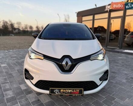 Белый Рено Зое, объемом двигателя 0 л и пробегом 92 тыс. км за 11499 $, фото 5 на Automoto.ua