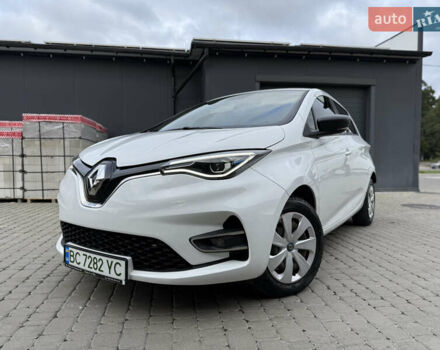 Белый Рено Зое, объемом двигателя 0 л и пробегом 36 тыс. км за 12900 $, фото 18 на Automoto.ua