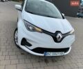 Белый Рено Зое, объемом двигателя 0 л и пробегом 135 тыс. км за 12750 $, фото 1 на Automoto.ua