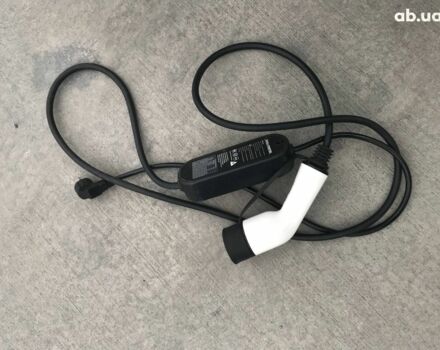 Білий Рено Зое, об'ємом двигуна 0 л та пробігом 40 тис. км за 13790 $, фото 9 на Automoto.ua