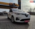 Белый Рено Зое, объемом двигателя 0 л и пробегом 78 тыс. км за 11850 $, фото 1 на Automoto.ua