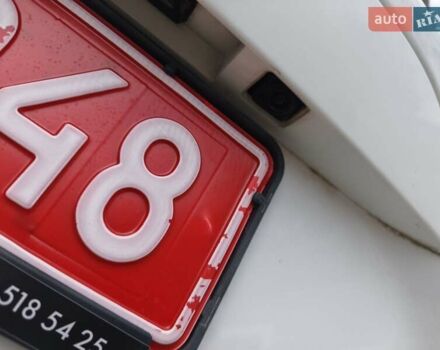Белый Рено Зое, объемом двигателя 0 л и пробегом 50 тыс. км за 11900 $, фото 5 на Automoto.ua