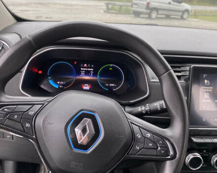Белый Рено Зое, объемом двигателя 0 л и пробегом 42 тыс. км за 11700 $, фото 16 на Automoto.ua