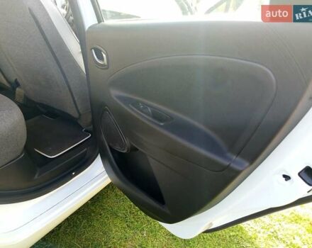 Рено Зое 2020 в Ходорів на Automoto.ua Белый Рено Зое, объемом двигателя 0 л и пробегом 46 тыс. км за 12800 $, фото 5 на Automoto.ua