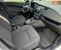 Белый Рено Зое, объемом двигателя 0 л и пробегом 74 тыс. км за 11600 $, фото 12 на Automoto.ua