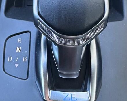 Белый Рено Зое, объемом двигателя 0 л и пробегом 83 тыс. км за 11999 $, фото 20 на Automoto.ua