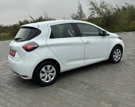 Белый Рено Зое, объемом двигателя 0 л и пробегом 15 тыс. км за 12700 $, фото 10 на Automoto.ua
