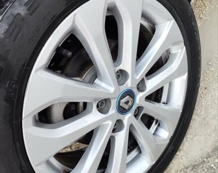 Білий Рено Зое, об'ємом двигуна 0 л та пробігом 47 тис. км за 12300 $, фото 12 на Automoto.ua