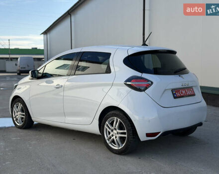 Белый Рено Зое, объемом двигателя 0 л и пробегом 93 тыс. км за 11500 $, фото 5 на Automoto.ua