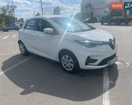 Білий Рено Зое, об'ємом двигуна 0 л та пробігом 60 тис. км за 11500 $, фото 4 на Automoto.ua