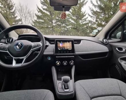 Білий Рено Зое, об'ємом двигуна 0 л та пробігом 78 тис. км за 11800 $, фото 17 на Automoto.ua
