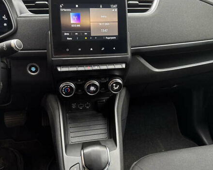 Білий Рено Зое, об'ємом двигуна 0 л та пробігом 69 тис. км за 11800 $, фото 35 на Automoto.ua