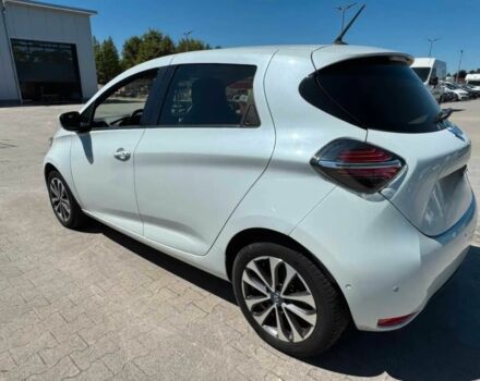 Белый Рено Зое, объемом двигателя 0 л и пробегом 44 тыс. км за 8000 $, фото 4 на Automoto.ua