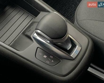 Белый Рено Зое, объемом двигателя 0 л и пробегом 44 тыс. км за 12499 $, фото 48 на Automoto.ua