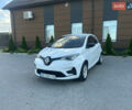 Белый Рено Зое, объемом двигателя 0 л и пробегом 65 тыс. км за 12500 $, фото 1 на Automoto.ua