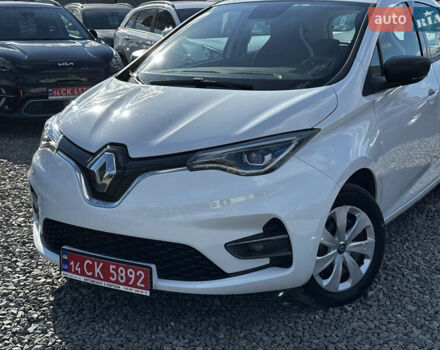 Белый Рено Зое, объемом двигателя 0 л и пробегом 30 тыс. км за 11900 $, фото 5 на Automoto.ua