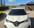 Белый Рено Зое, объемом двигателя 0 л и пробегом 60 тыс. км за 13600 $, фото 1 на Automoto.ua