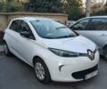 Белый Рено Зое, объемом двигателя 0 л и пробегом 96 тыс. км за 10700 $, фото 1 на Automoto.ua