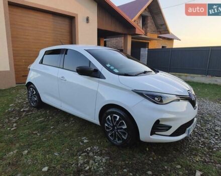 Білий Рено Зое, об'ємом двигуна 0 л та пробігом 98 тис. км за 10950 $, фото 9 на Automoto.ua