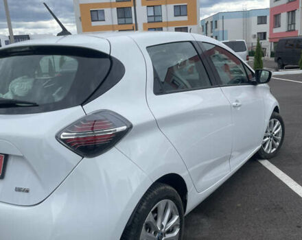 Белый Рено Зое, объемом двигателя 0 л и пробегом 89 тыс. км за 12350 $, фото 6 на Automoto.ua