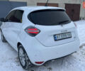 Белый Рено Зое, объемом двигателя 0 л и пробегом 57 тыс. км за 12100 $, фото 4 на Automoto.ua