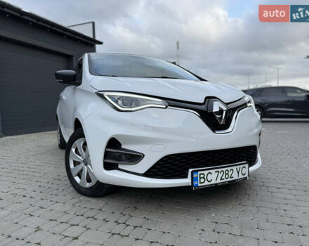 Белый Рено Зое, объемом двигателя 0 л и пробегом 36 тыс. км за 12900 $, фото 21 на Automoto.ua