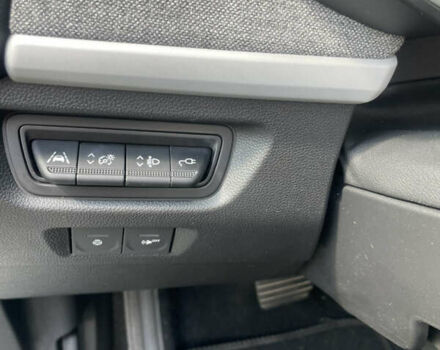 Белый Рено Зое, объемом двигателя 0 л и пробегом 89 тыс. км за 12350 $, фото 17 на Automoto.ua