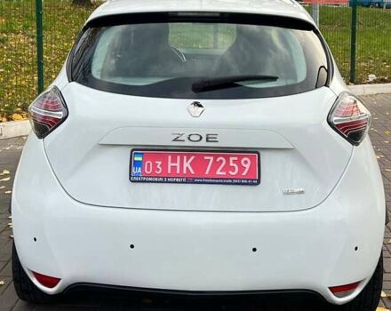 Белый Рено Зое, объемом двигателя 0 л и пробегом 52 тыс. км за 12200 $, фото 5 на Automoto.ua