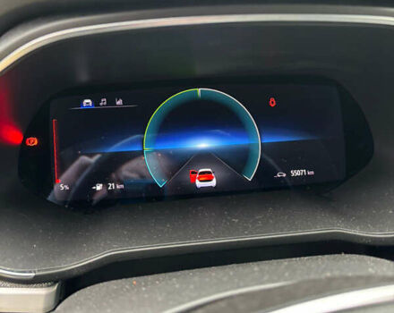 Білий Рено Зое, об'ємом двигуна 0 л та пробігом 50 тис. км за 10999 $, фото 9 на Automoto.ua