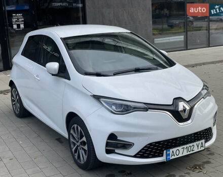 Белый Рено Зое, объемом двигателя 0 л и пробегом 106 тыс. км за 12299 $, фото 3 на Automoto.ua