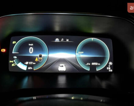 Белый Рено Зое, объемом двигателя 0 л и пробегом 44 тыс. км за 12950 $, фото 16 на Automoto.ua