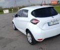 Белый Рено Зое, объемом двигателя 0 л и пробегом 56 тыс. км за 13500 $, фото 31 на Automoto.ua