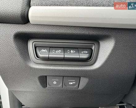 Білий Рено Зое, об'ємом двигуна 0 л та пробігом 84 тис. км за 11999 $, фото 25 на Automoto.ua