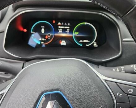 Белый Рено Зое, объемом двигателя 0 л и пробегом 28 тыс. км за 11800 $, фото 21 на Automoto.ua