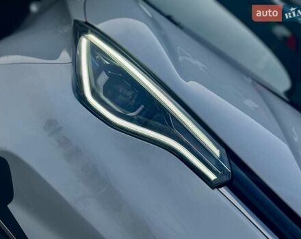 Белый Рено Зое, объемом двигателя 0 л и пробегом 86 тыс. км за 10850 $, фото 13 на Automoto.ua
