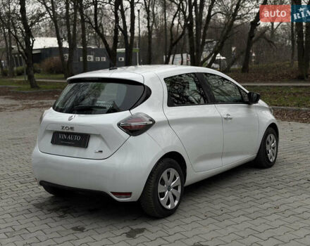 Білий Рено Зое, об'ємом двигуна 0 л та пробігом 28 тис. км за 12222 $, фото 3 на Automoto.ua