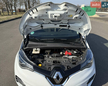 Білий Рено Зое, об'ємом двигуна 0 л та пробігом 170 тис. км за 9999 $, фото 15 на Automoto.ua