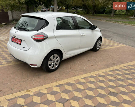 Белый Рено Зое, объемом двигателя 0 л и пробегом 23 тыс. км за 13300 $, фото 6 на Automoto.ua