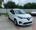Белый Рено Зое, объемом двигателя 0 л и пробегом 47 тыс. км за 12400 $, фото 1 на Automoto.ua