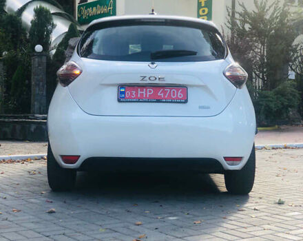 Белый Рено Зое, объемом двигателя 0 л и пробегом 38 тыс. км за 11999 $, фото 54 на Automoto.ua
