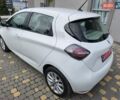Белый Рено Зое, объемом двигателя 0 л и пробегом 50 тыс. км за 11900 $, фото 7 на Automoto.ua