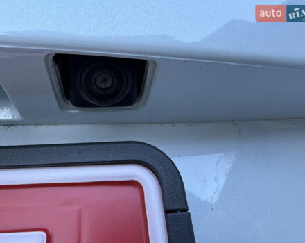 Білий Рено Зое, об'ємом двигуна 0 л та пробігом 23 тис. км за 13150 $, фото 55 на Automoto.ua