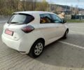 Белый Рено Зое, объемом двигателя 0 л и пробегом 78 тыс. км за 11850 $, фото 2 на Automoto.ua