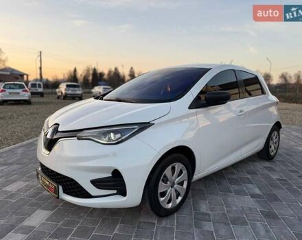 Белый Рено Зое, объемом двигателя 0 л и пробегом 92 тыс. км за 11499 $, фото 4 на Automoto.ua