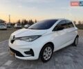 Белый Рено Зое, объемом двигателя 0 л и пробегом 92 тыс. км за 11499 $, фото 4 на Automoto.ua
