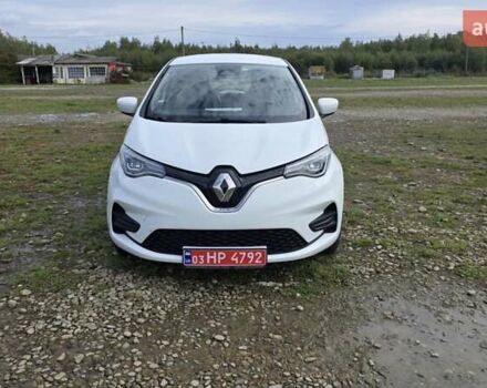 Белый Рено Зое, объемом двигателя 0 л и пробегом 111 тыс. км за 10900 $, фото 1 на Automoto.ua